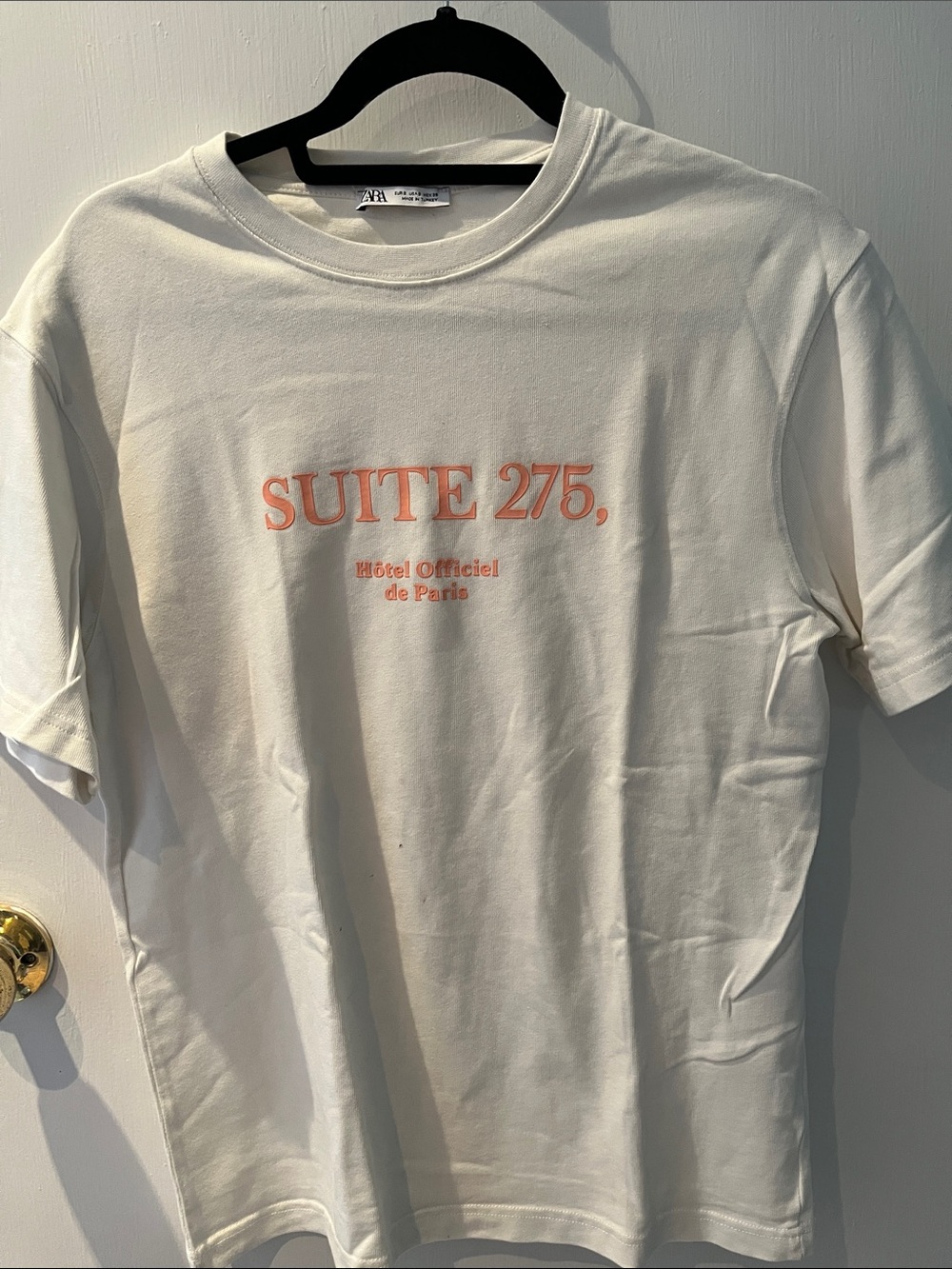 ZARA Cream Short Sleeve Tee with Coral 'SUITE 275' Print